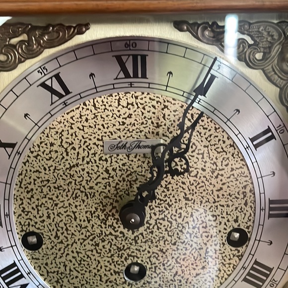 Seth Thomas Clock - Picture 3 of 13